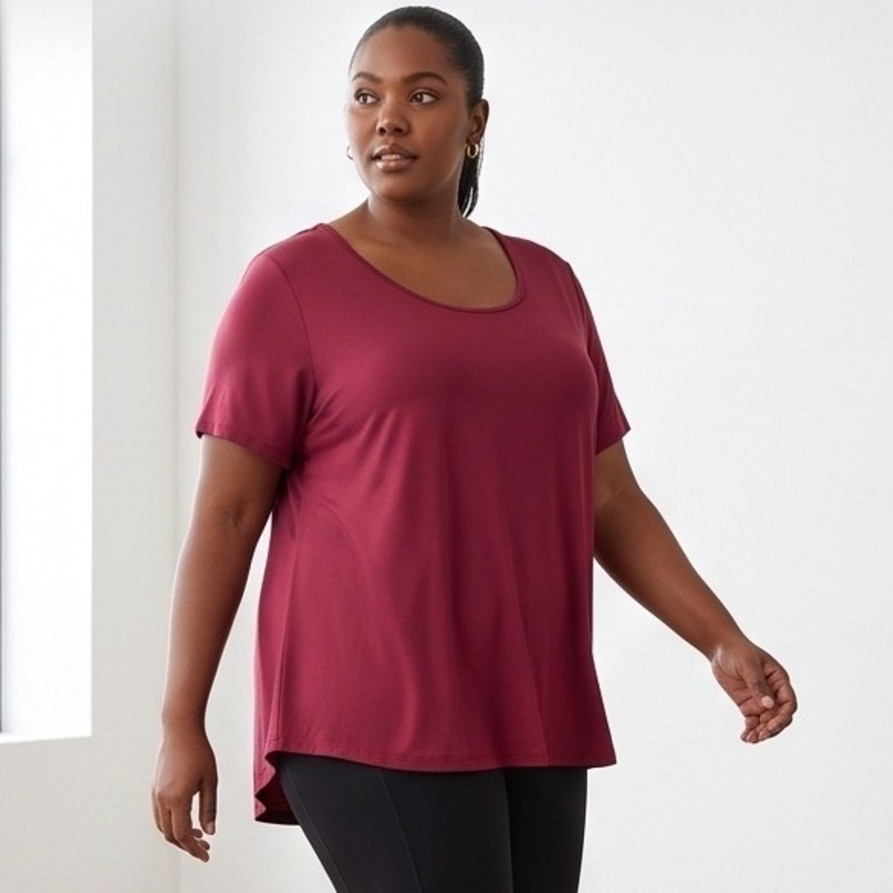 Torrid Active‎ Womens Plus 6 Cranberry Short Sleeve Keyhole Back T-Shirt 6X